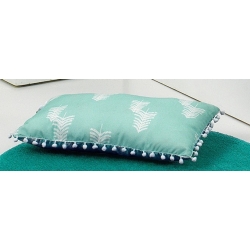 Cojin decorativo para cama en color menta PUU formato rectangular