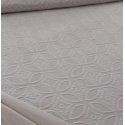 Colcha capa para cama doble o individual VINAROZ detalle beige